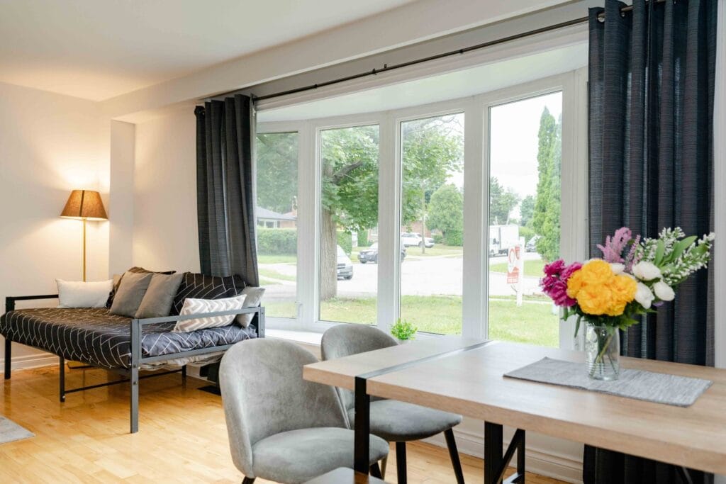 ENSŌ Listing 24 Gentry Cres, Richmond Hill Lower unit hallway and living area with bright lighting